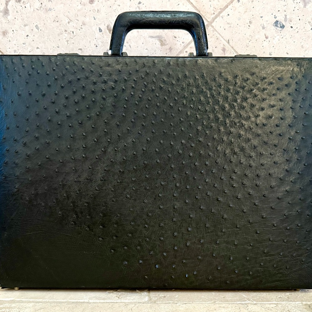 Vintage Ostrich Briefcase - Picture 2 of 8